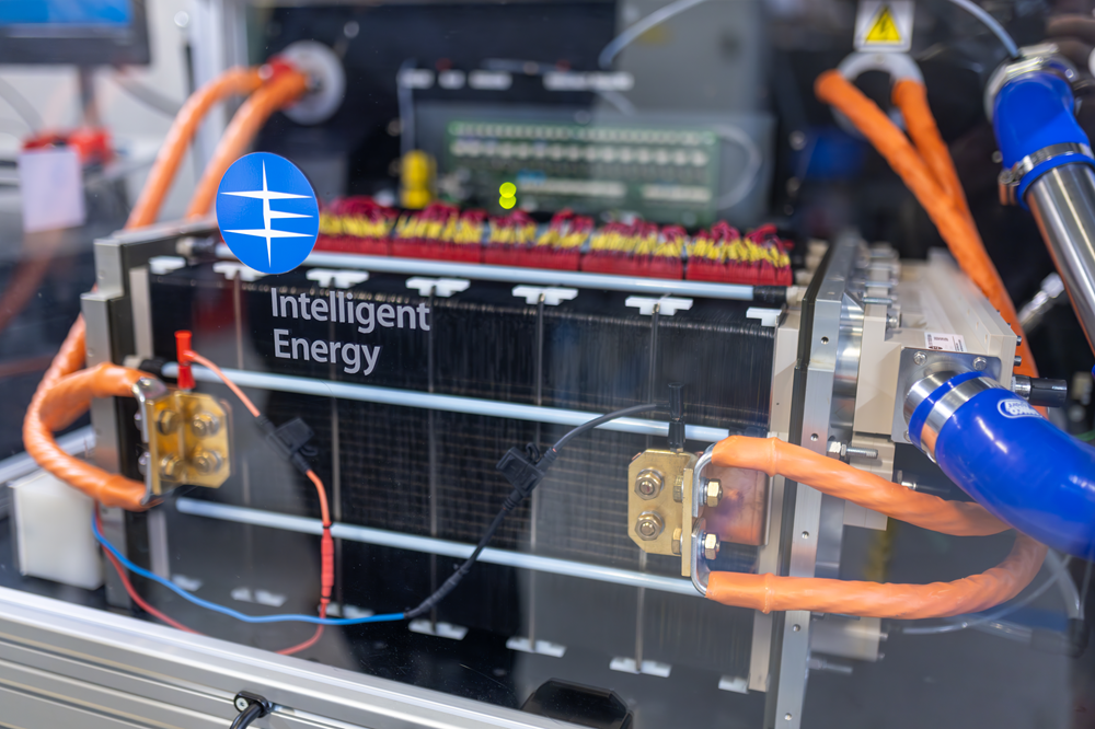 Instant power, on demand with Intelligent Energy’s fuel cells for aerospace and data centres
